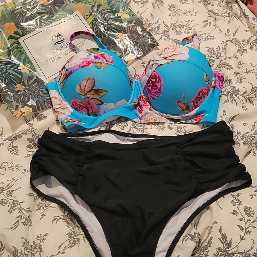 High waisted bikini